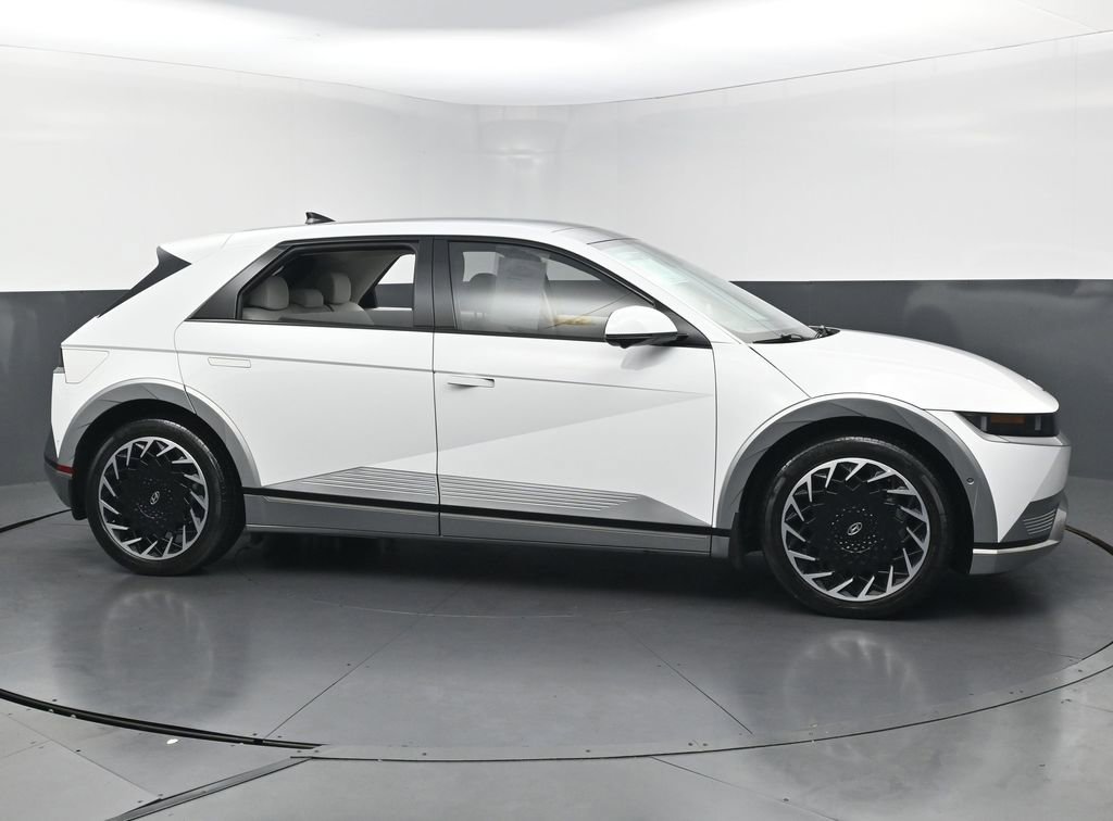Used 2024 Hyundai Ioniq 5 Limited AWD/4WD image 6