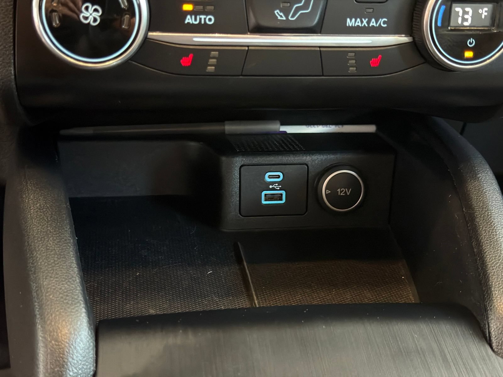 Used 2020 Ford Escape SE Sport FWD image 24