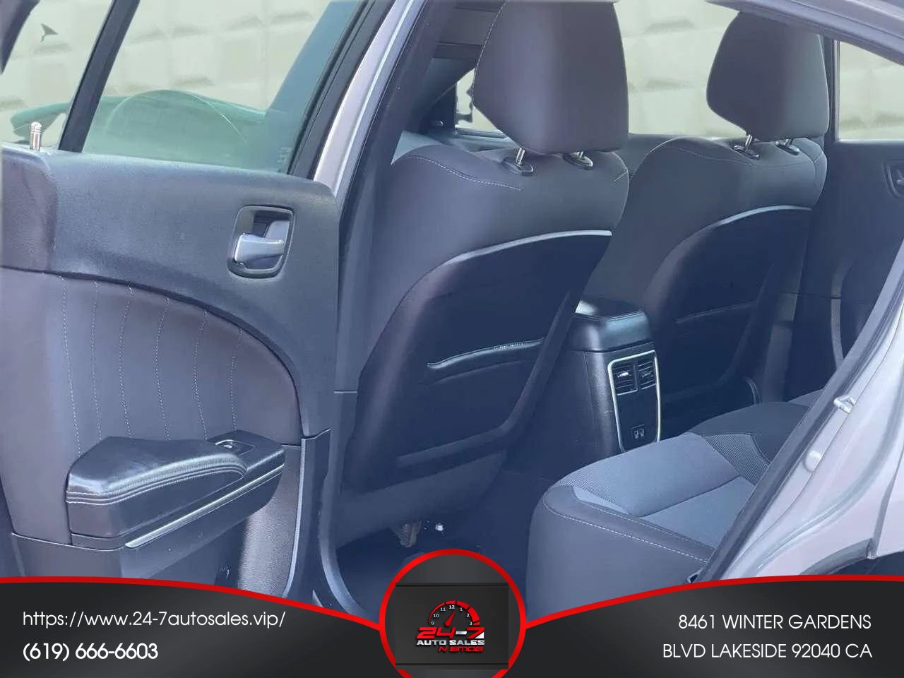 Used 2016 Dodge Charger SXT w/ Driver Confidence Group image 20