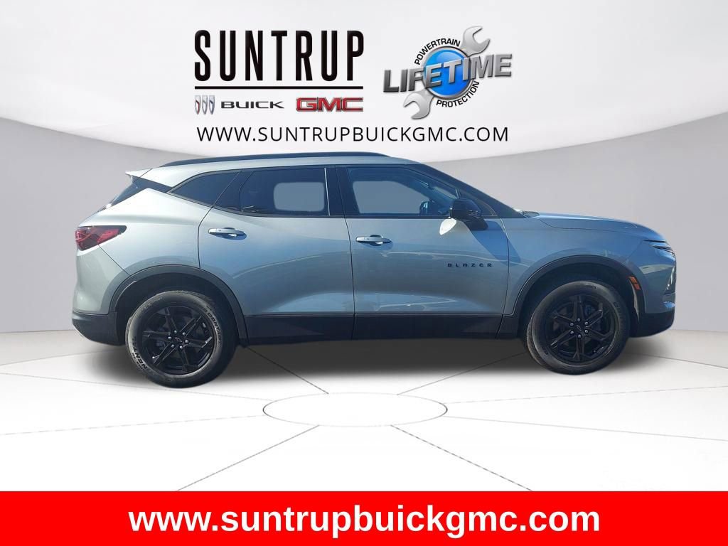 Used 2023 Chevrolet Blazer LT w/ Convenience Package image 8