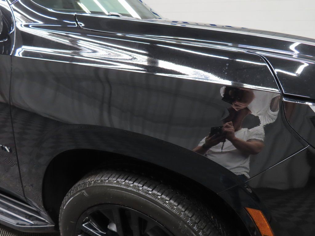 Used 2025 Chevrolet Suburban Premier AWD/4WD image 35