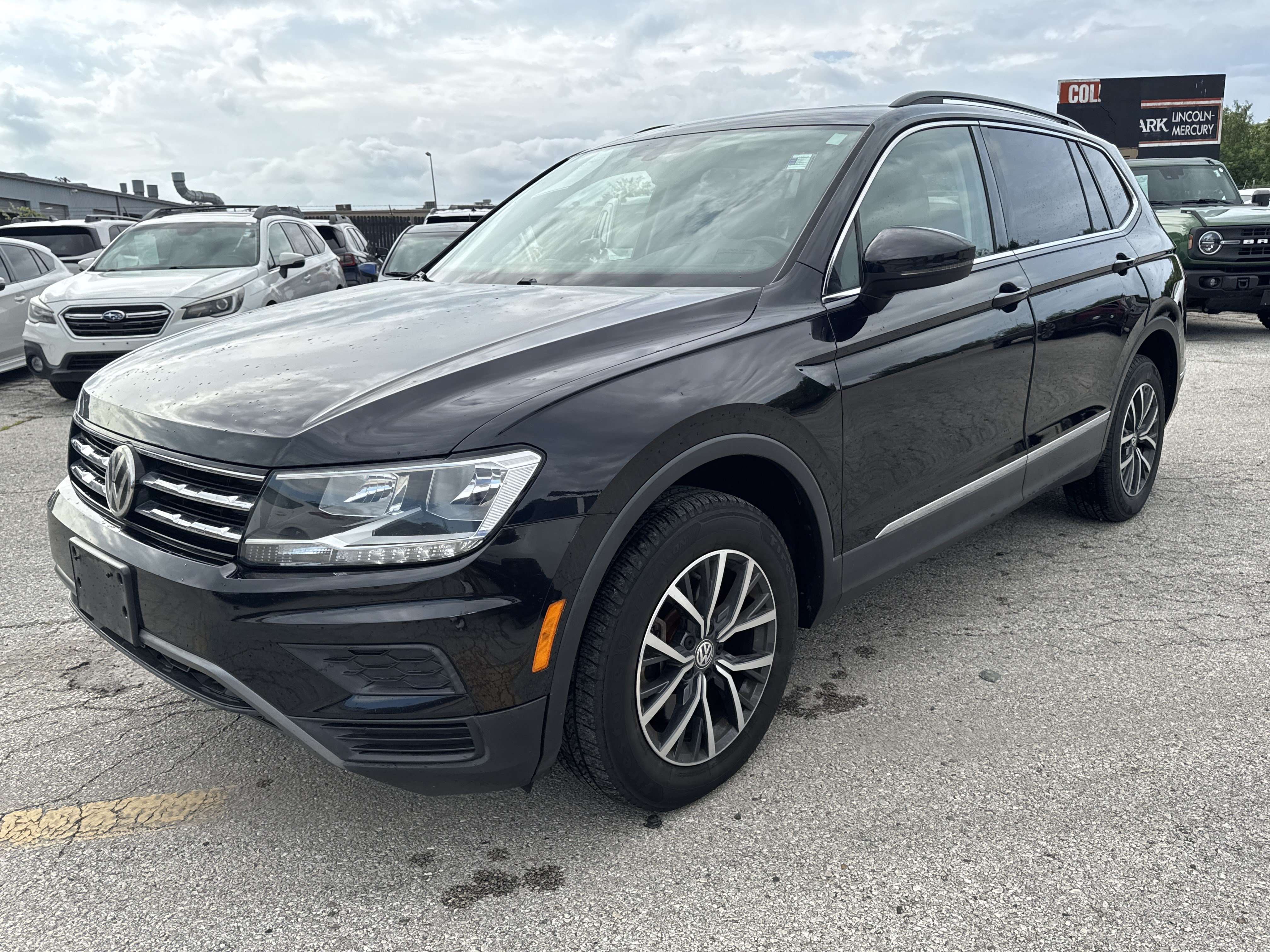Used 2020 Volkswagen Tiguan SE AWD/4WD image 7