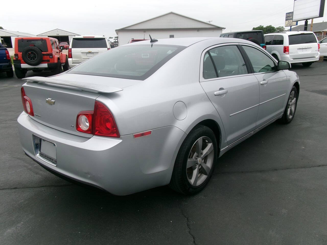 Used 2009 Chevrolet Malibu LT FWD image 6