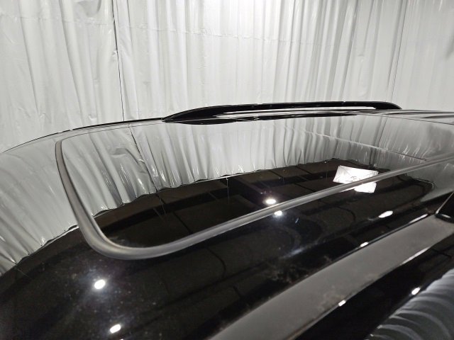 Certified 2025 Chevrolet Traverse RS w/ LPO, Floor Liner Package image 8