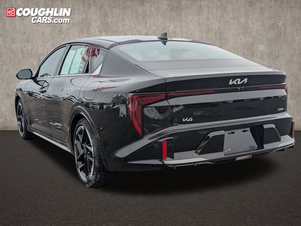 Used 2025 Kia K4 GT-Line w/ GT-Line Premium Package image 5