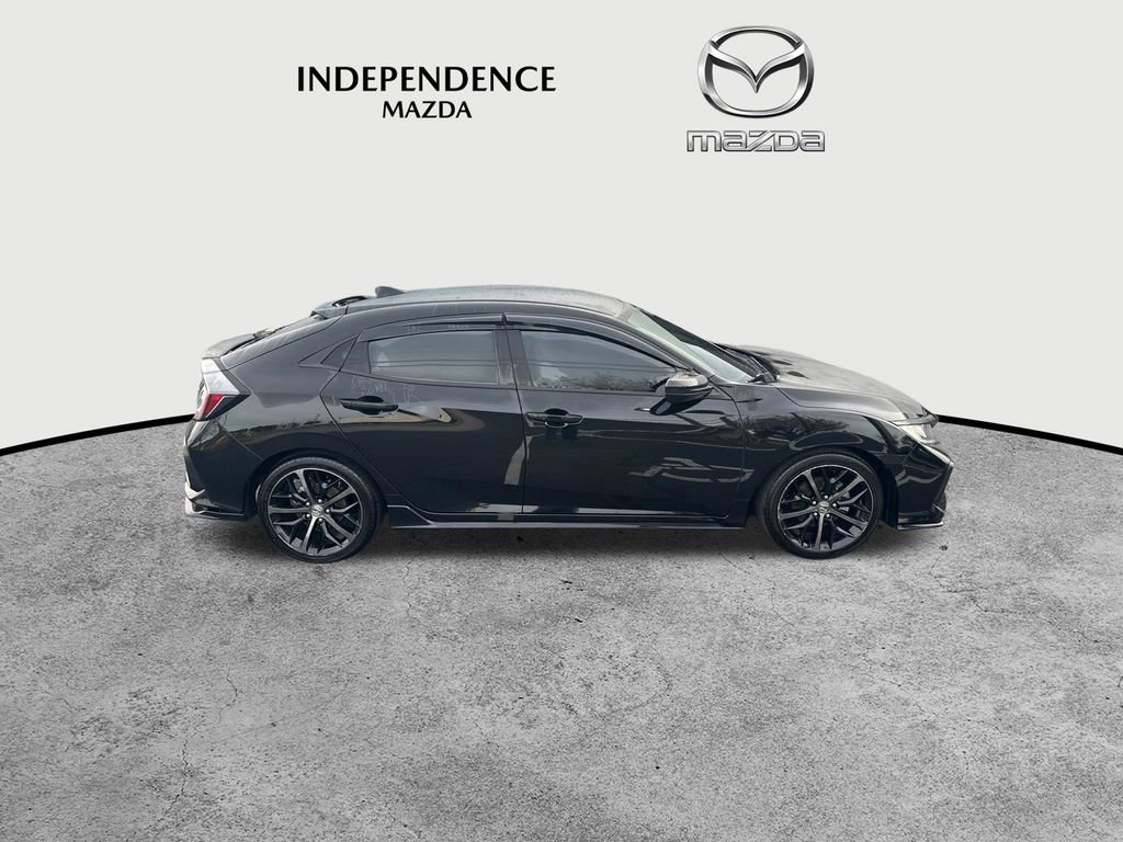 Used 2021 Honda Civic Sport image 2