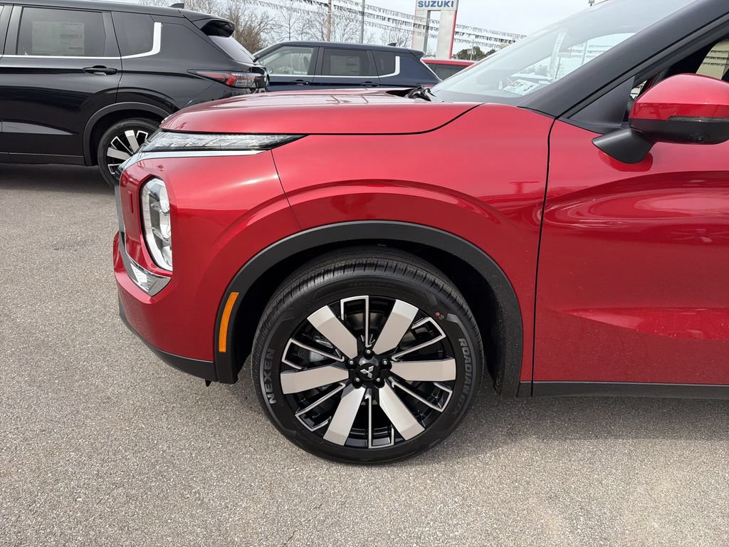 New 2026 Mitsubishi Outlander SE AWD/4WD image 8