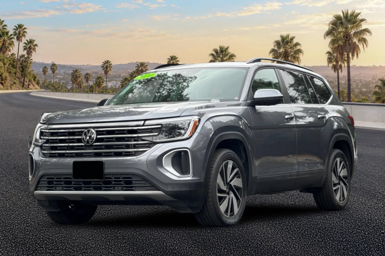 Used 2024 Volkswagen Atlas SE FWD image 8