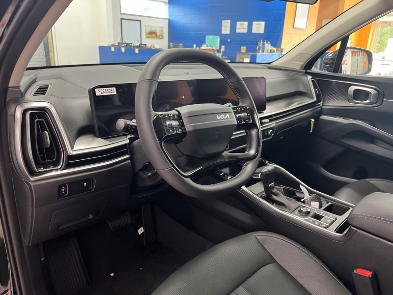New 2026 Kia Sorento S AWD/4WD image 17