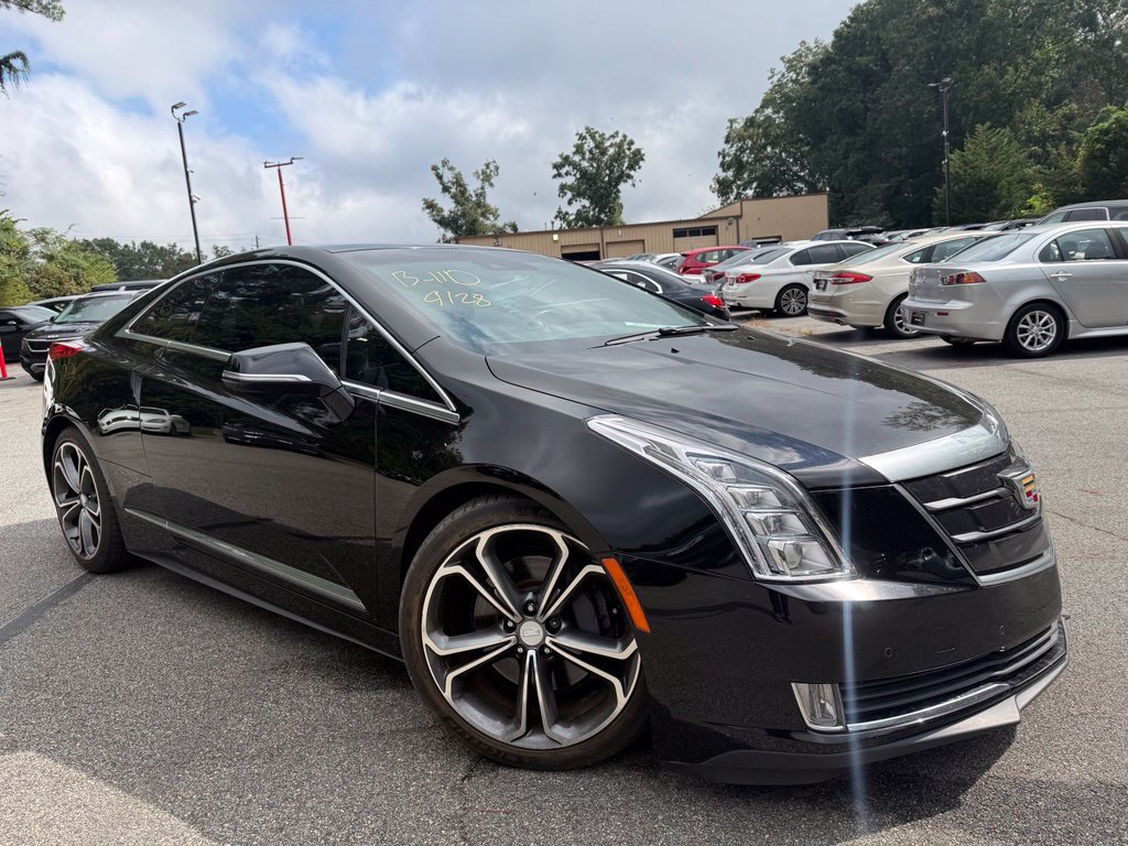 Used 2016 Cadillac ELR w/ Performance Package FWD image 2