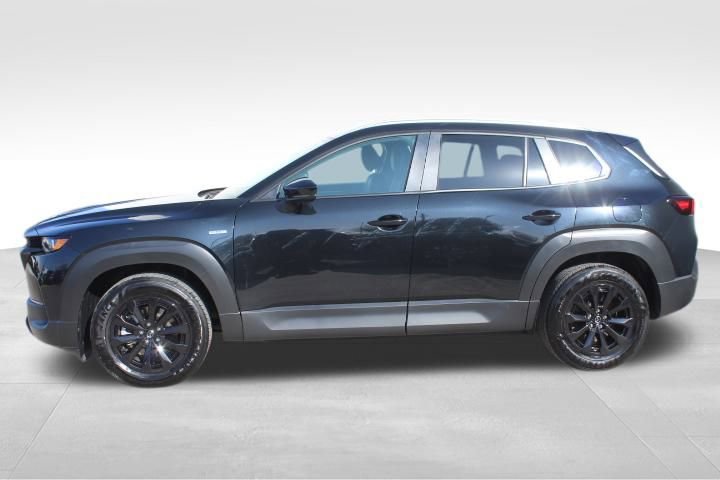 Certified 2025 MAZDA CX-50 2.5 Hybrid w/ Preferred Pkg image 4