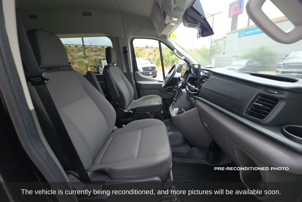 Used 2025 Ford Transit 350 XLT RWD image 12