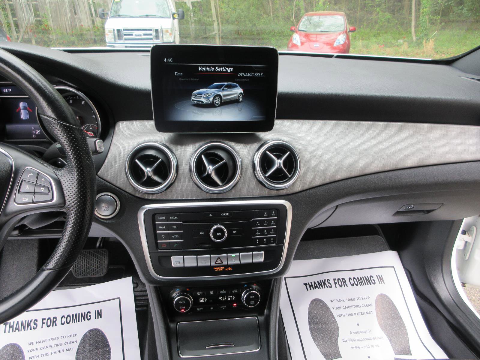 Used 2020 Mercedes-Benz GLA 250 4MATIC image 18