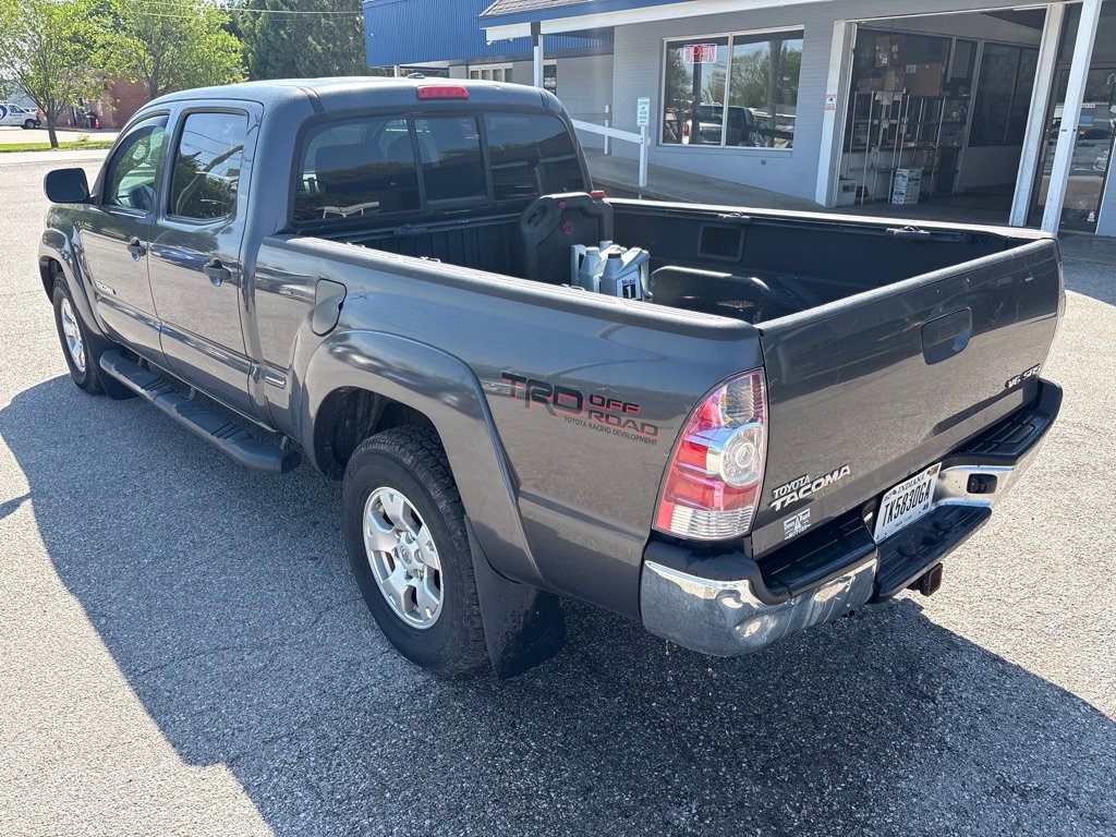 Used 2010 Toyota Tacoma 4x4 Double Cab image 6