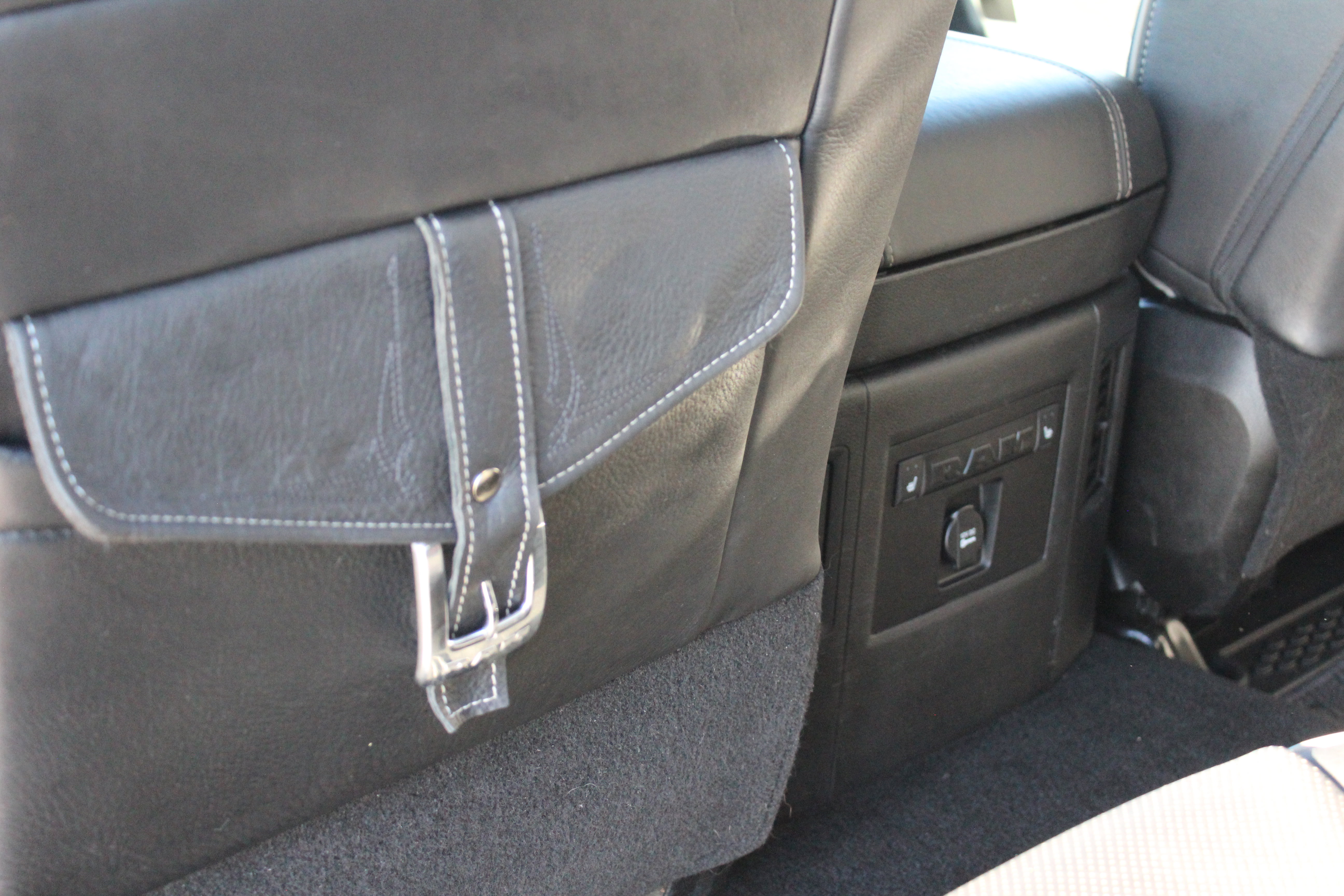 Used 2014 RAM 1500 Limited image 19