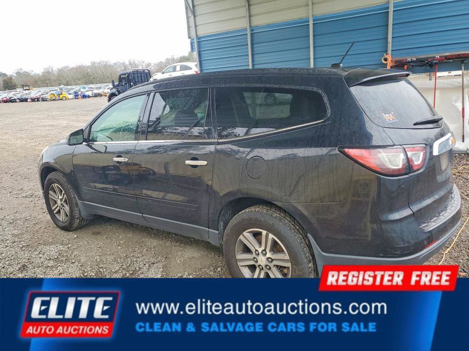 Used 2015 Chevrolet Traverse LT image 4