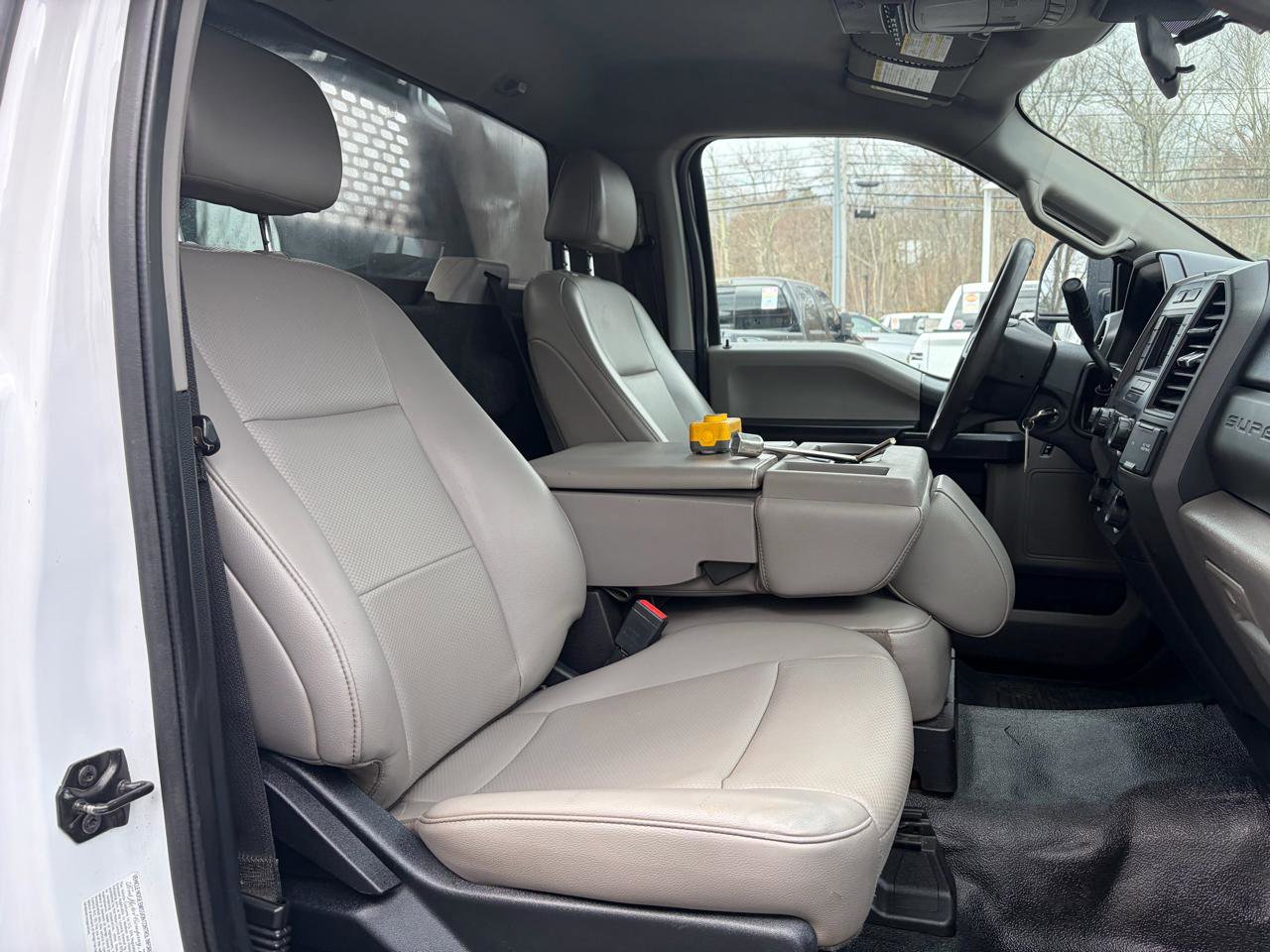 Used 2020 Ford F550 4x4 Regular Cab Super Duty image 35