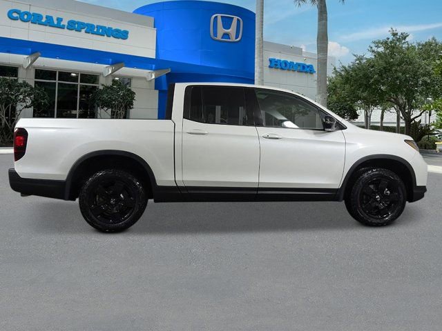 New 2025 Honda Ridgeline Black Edition image 6