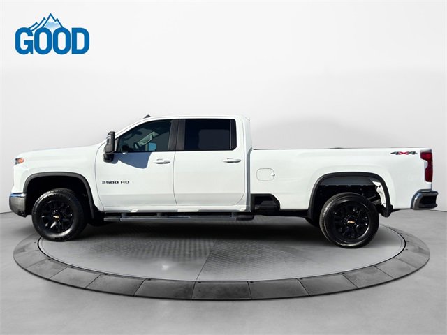 Used 2024 Chevrolet Silverado 3500 LT image 2