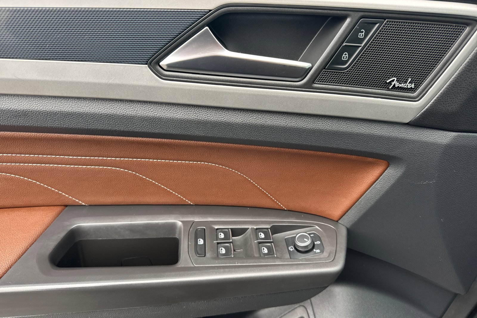 Used 2022 Volkswagen Atlas SEL Premium image 10