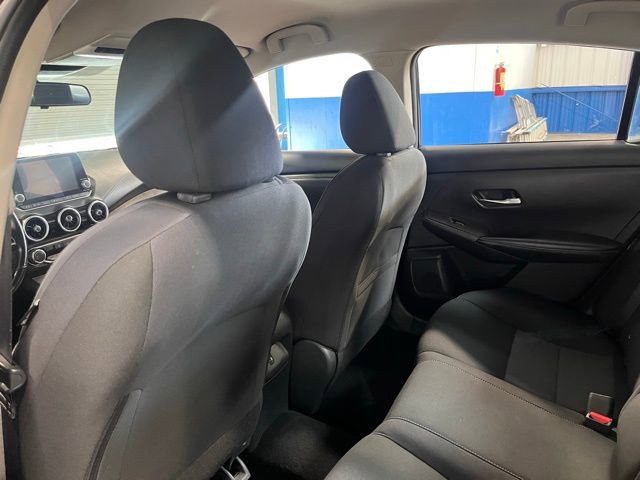 Used 2022 Nissan Sentra SV image 17