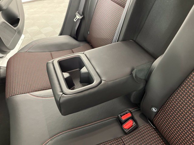 New 2026 Nissan Kicks SR w/ SR Premium Package FWD image 42