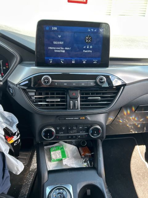 Certified 2023 Ford Escape Active w/ Cold Weather Package FWD image 16