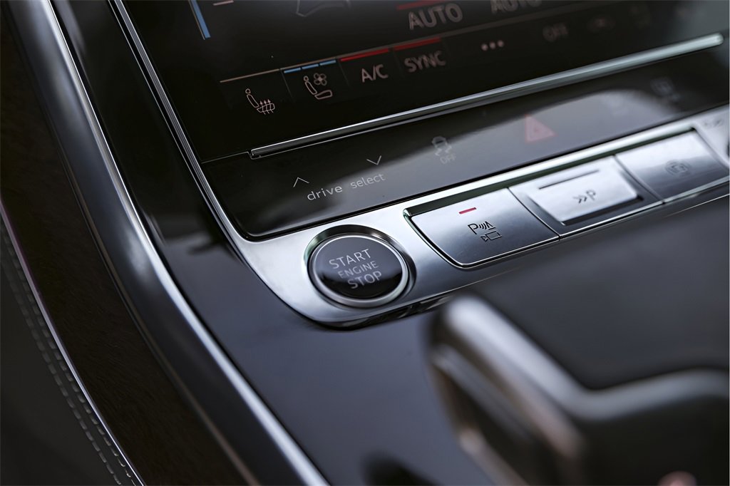 Used 2024 Audi Q8 Prestige image 22