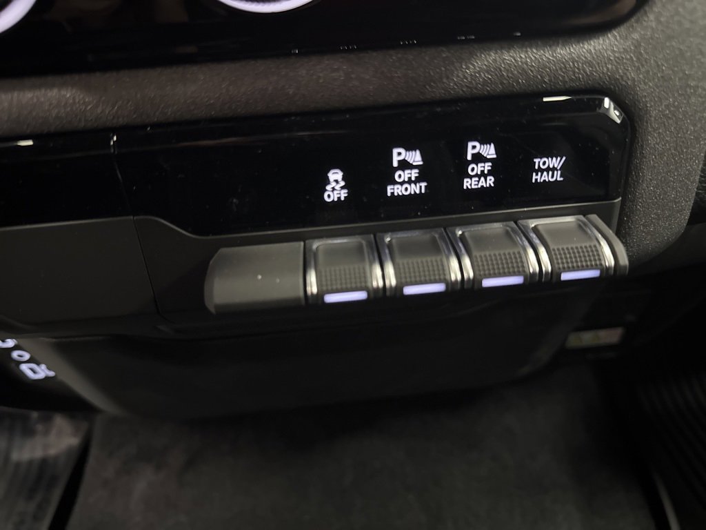 New 2026 RAM 1500 Classic Warlock image 27