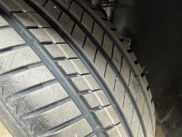 Certified 2023 BMW X4 xDrive30i w/ Premium Package image 29