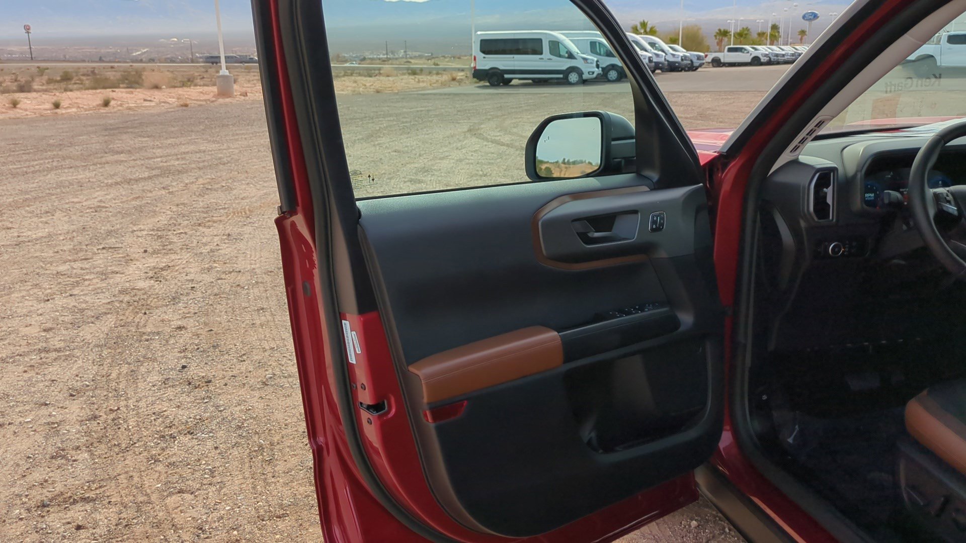 Used 2025 Ford Bronco Sport Outer Banks w/ Outer Banks Tech Package+ image 14