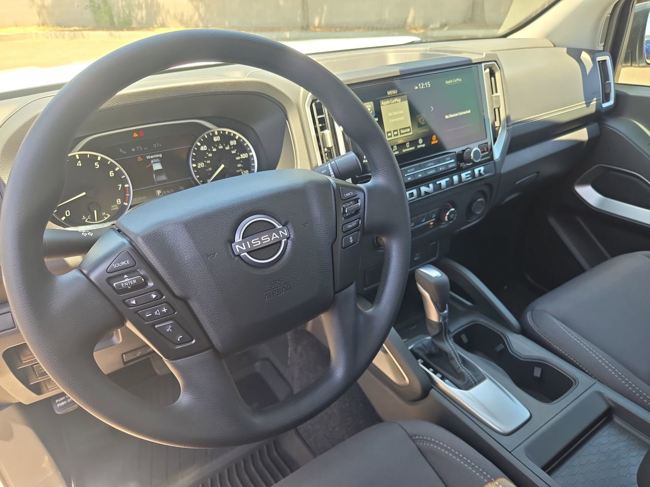 Certified 2025 Nissan Frontier SV RWD image 15