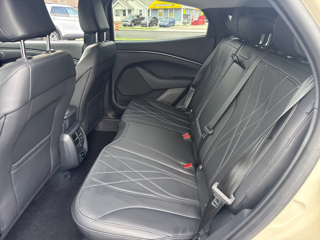 Used 2025 Ford Mustang Mach-E Select w/ Comfort Package Lite AWD/4WD image 13