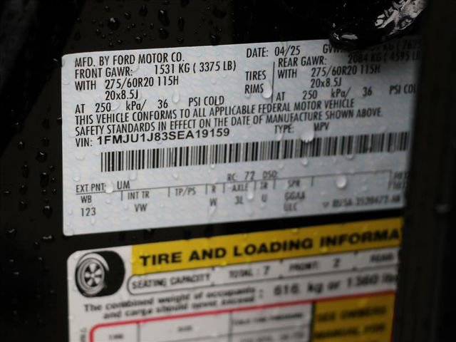 Used 2025 Ford Expedition Active image 31