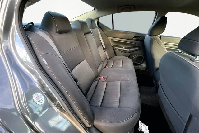 Used 2024 Nissan Altima 2.5 SV image 17