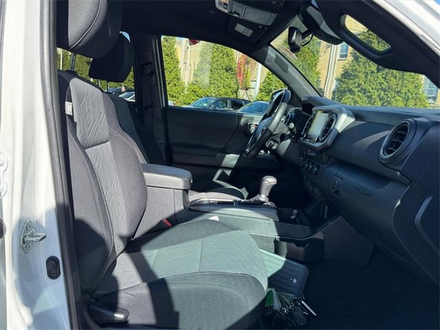 Used 2021 Toyota Tacoma TRD Sport image 11