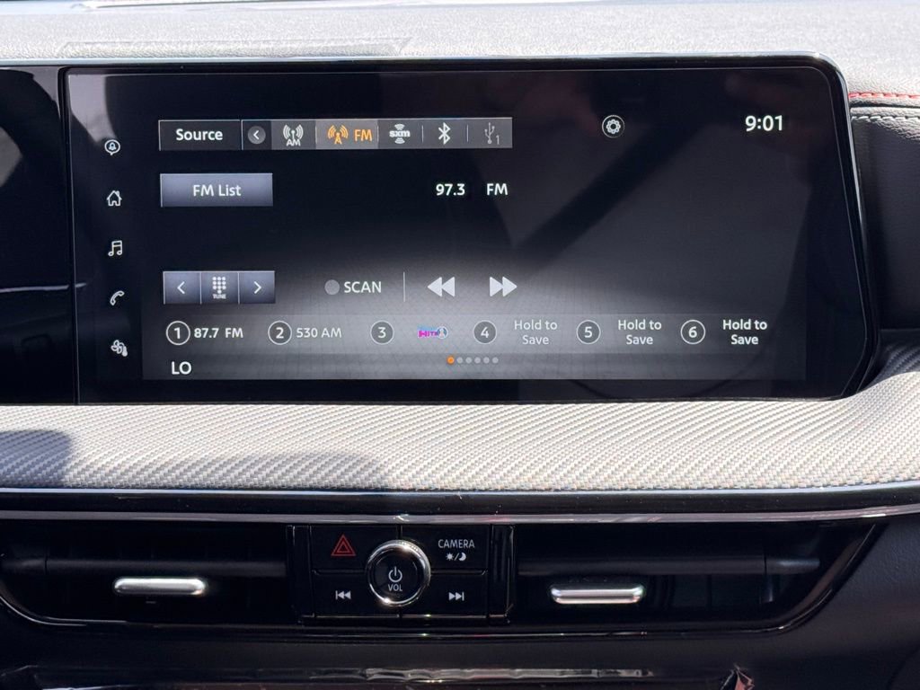 New 2025 Nissan Kicks SR image 13