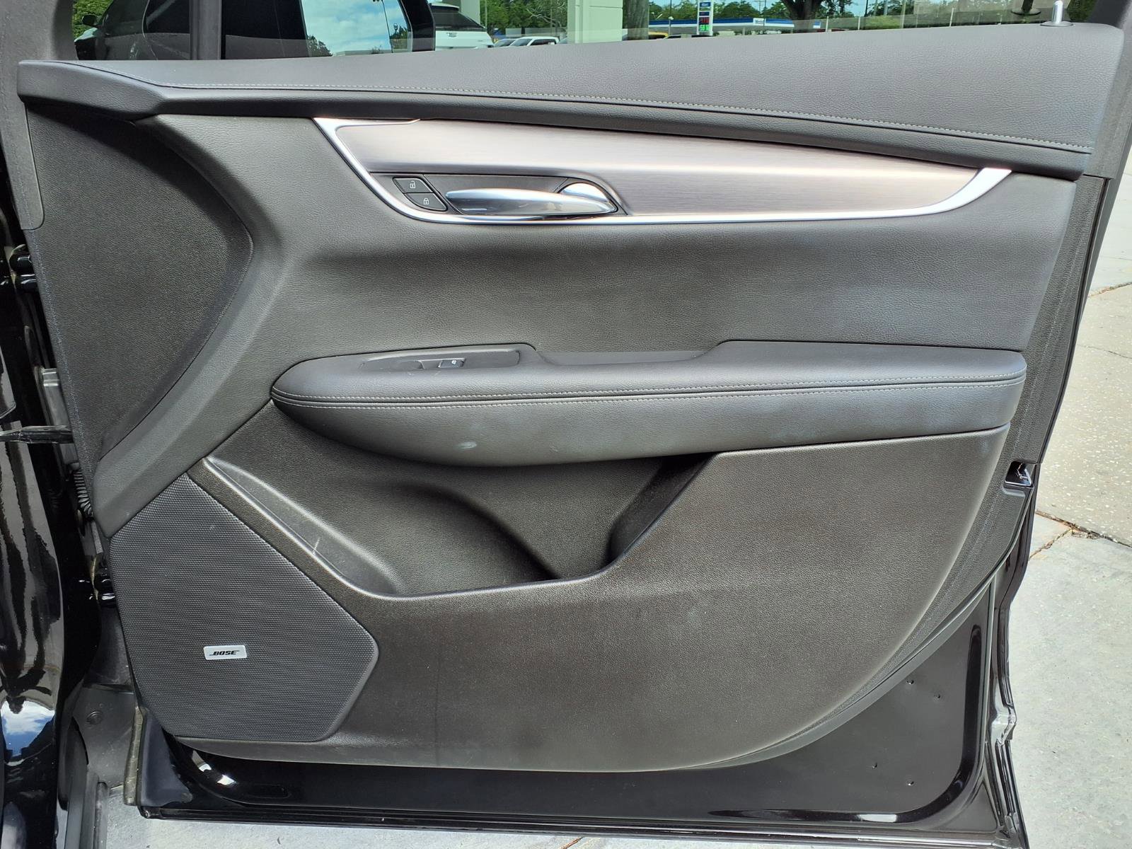 Certified 2024 Cadillac XT6 Luxury image 11