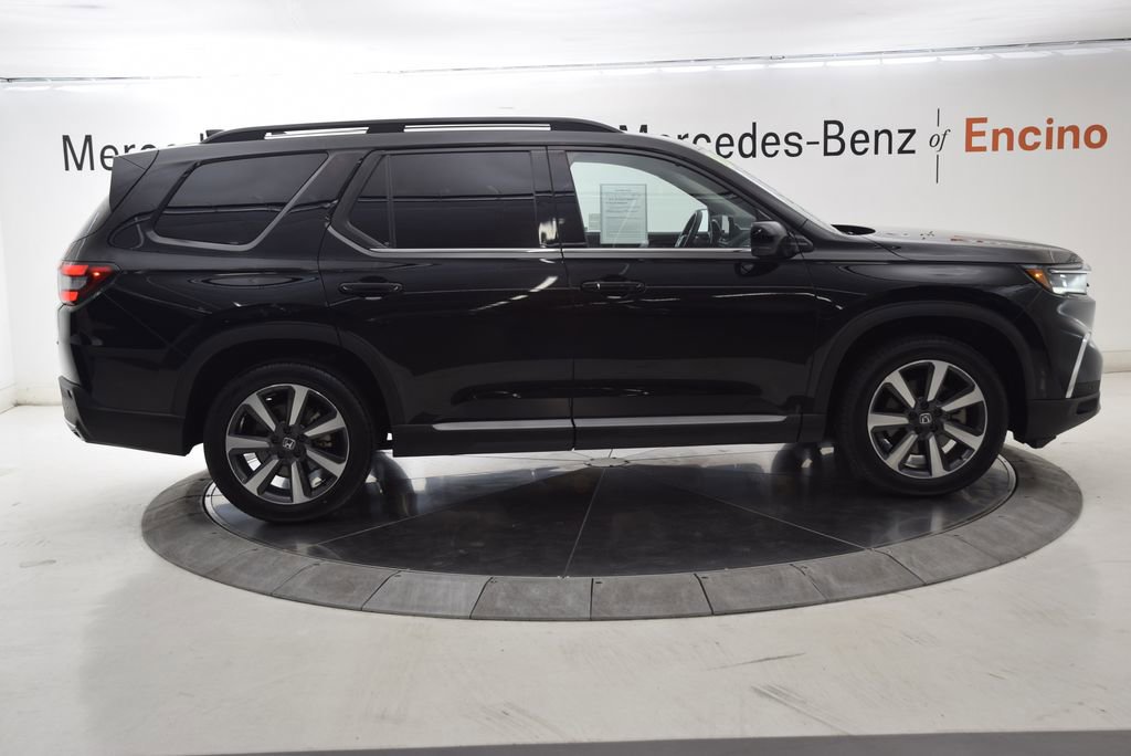 Used 2024 Honda Pilot Touring image 7
