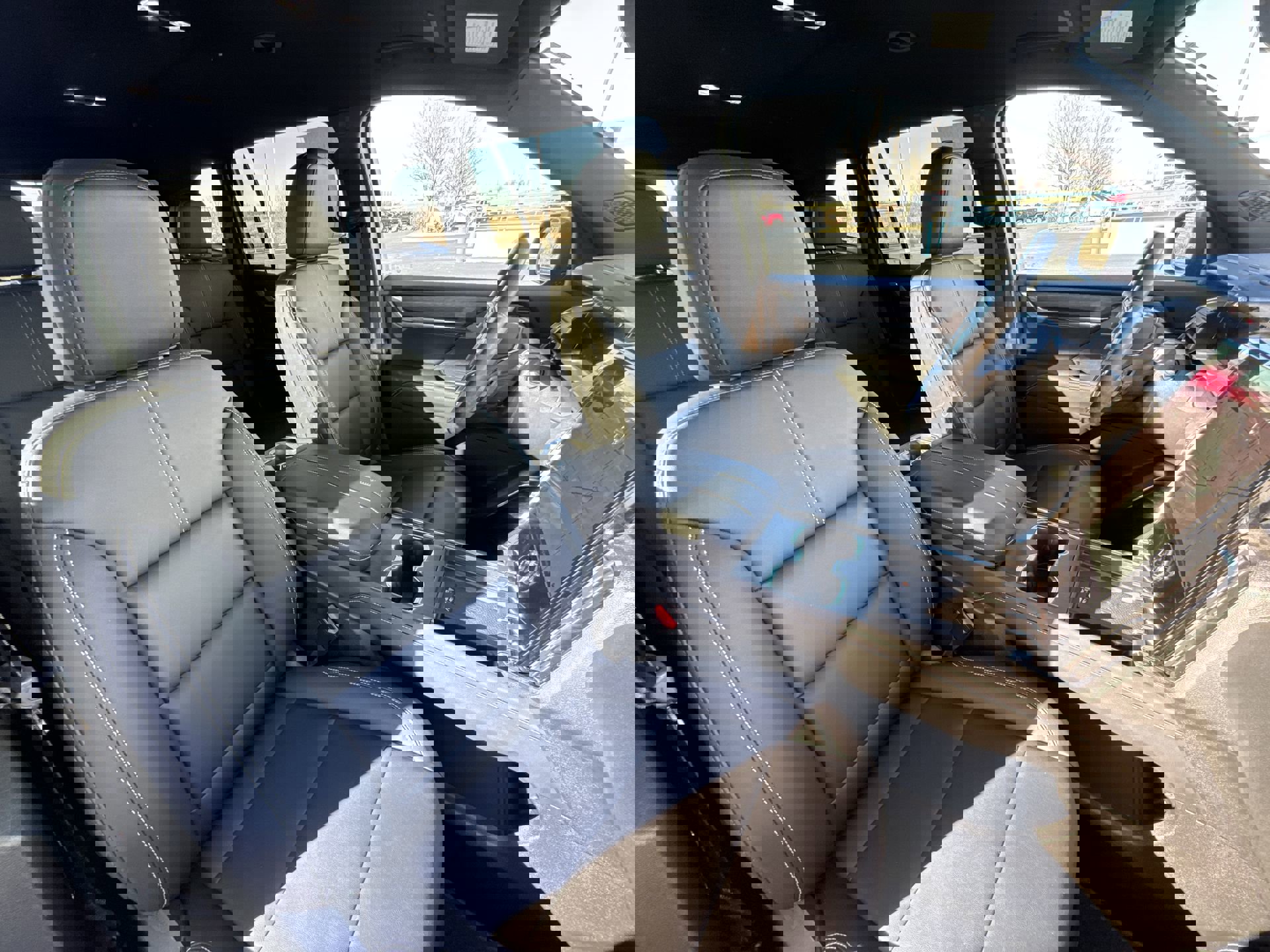 Used 2024 GMC Acadia Elevation w/ Luxury Package image 27