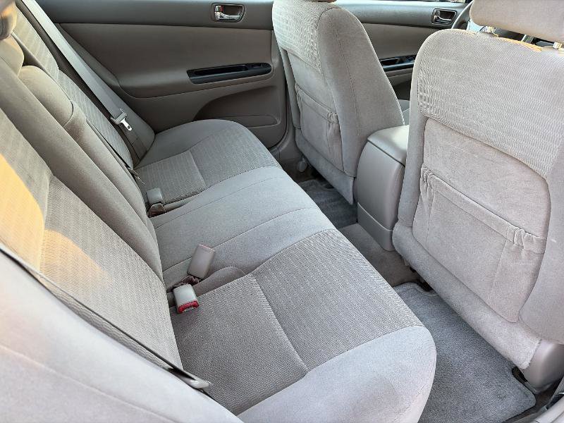 Used 2005 Toyota Camry LE image 7