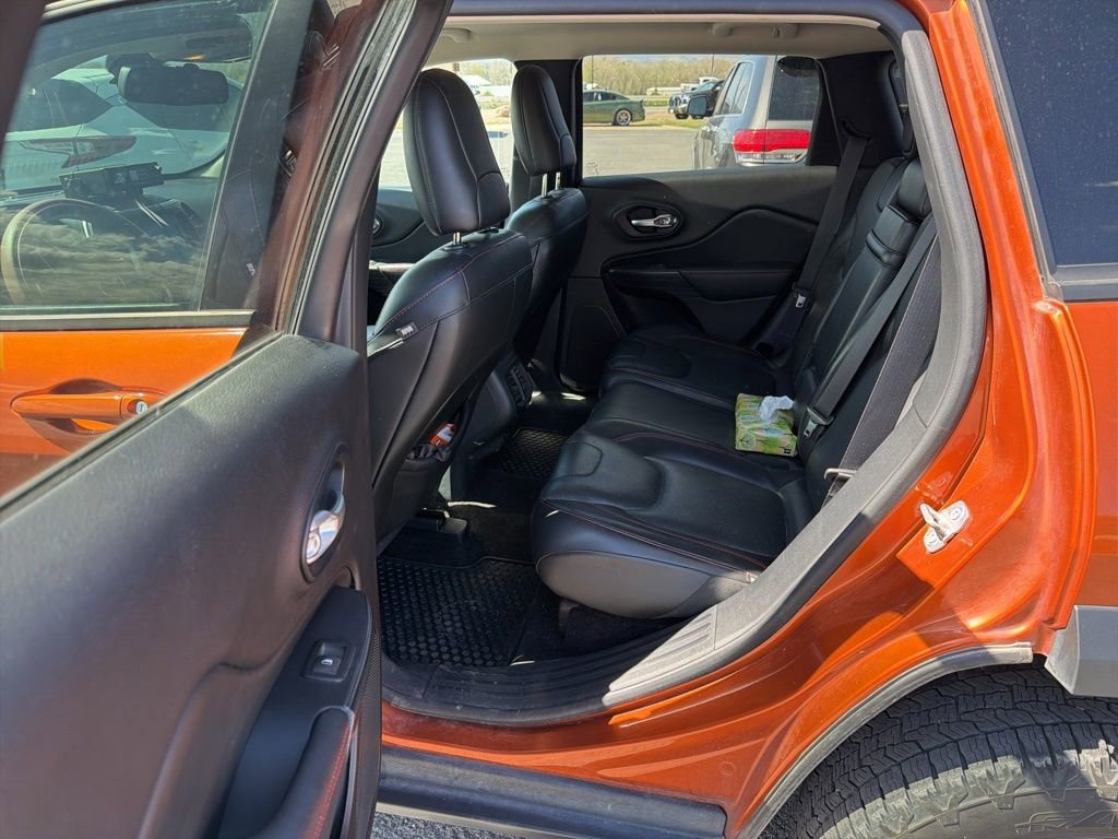 Used 2015 Jeep Cherokee Trailhawk w/ Leather Interior Group image 39