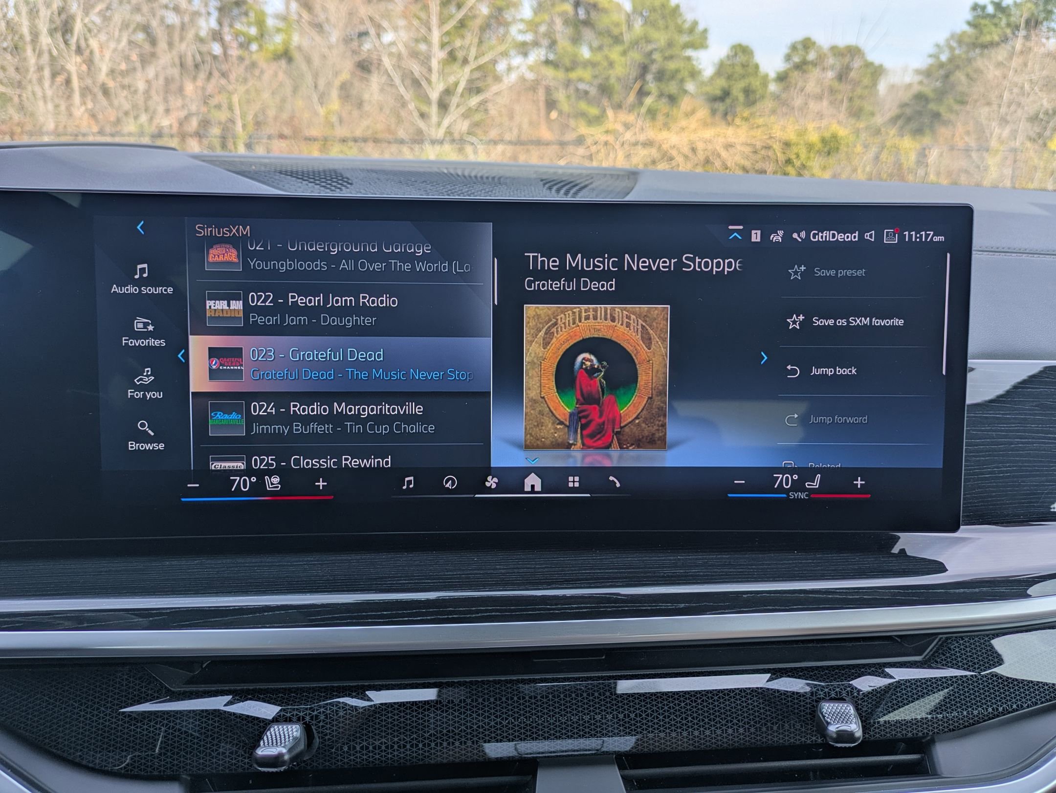 Used 2024 BMW X5 xDrive40i w/ M Sport Package image 11