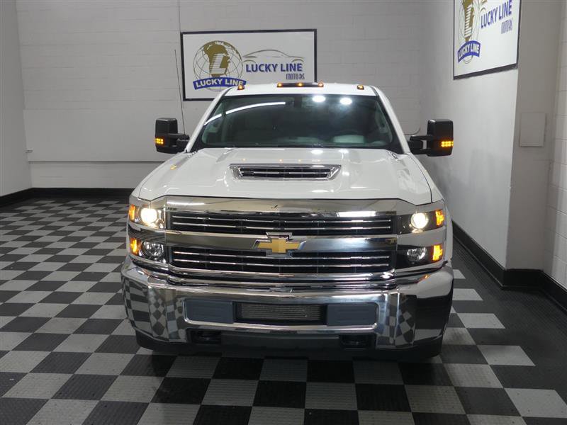 Used 2019 Chevrolet Silverado 3500 W/T w/ WT Convenience Package image 3