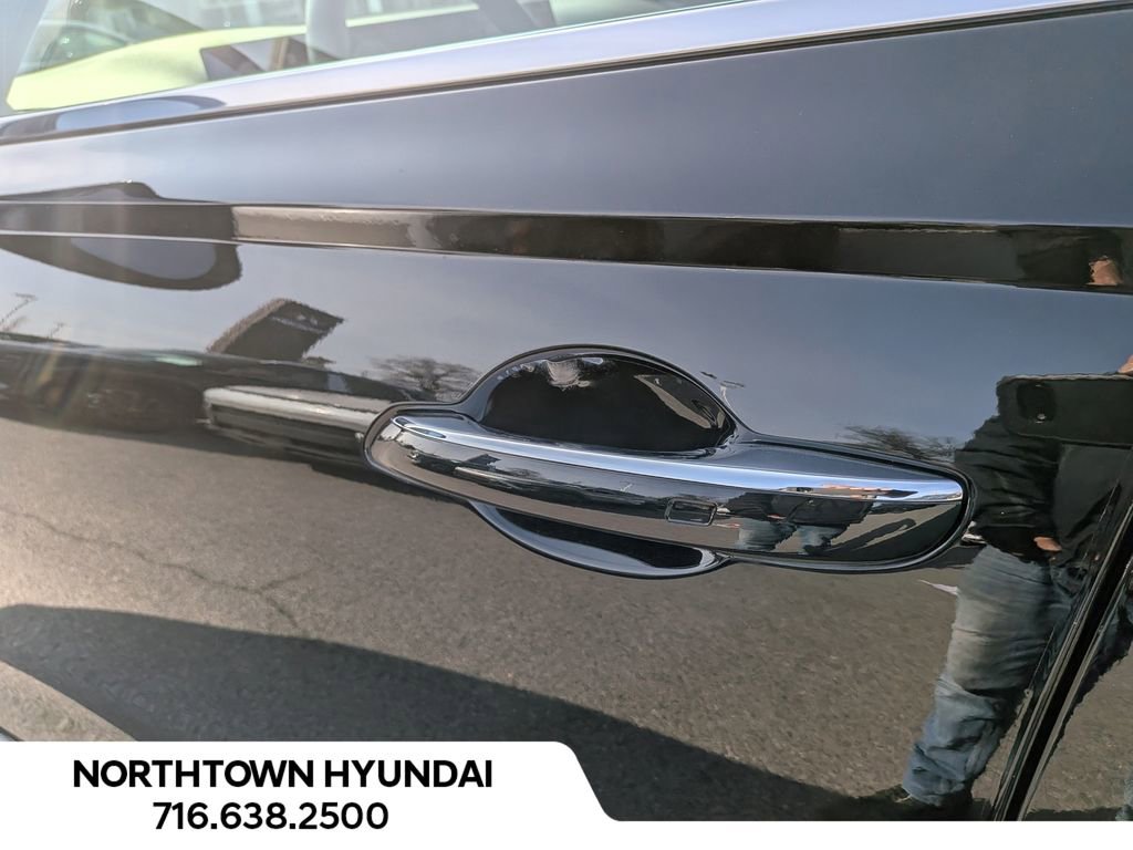 Used 2026 Genesis GV70 2.5T Select image 44