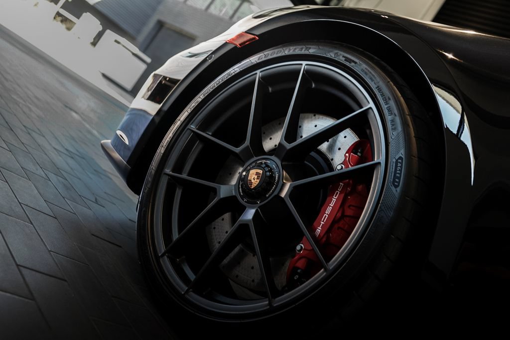 New 2026 Porsche 911 Carrera 4 GTS AWD/4WD image 10