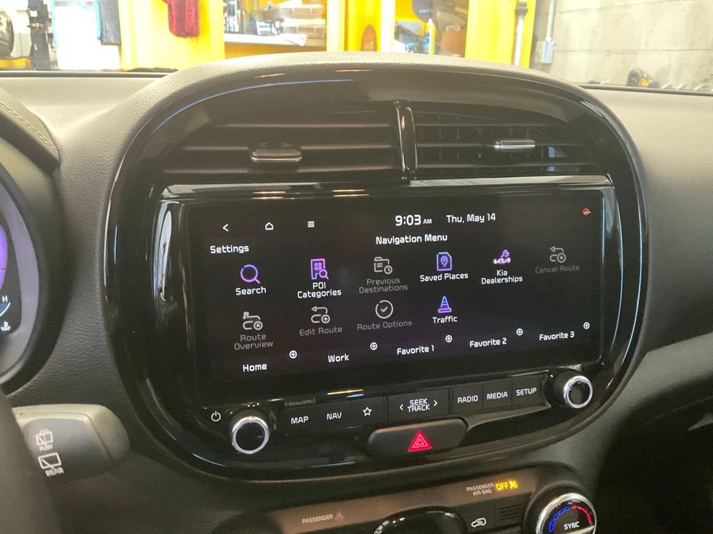 Used 2023 Kia Soul GT-Line FWD image 19