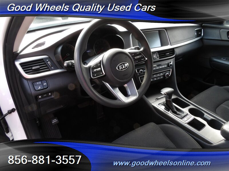 Used 2020 Kia Optima LX FWD image 12