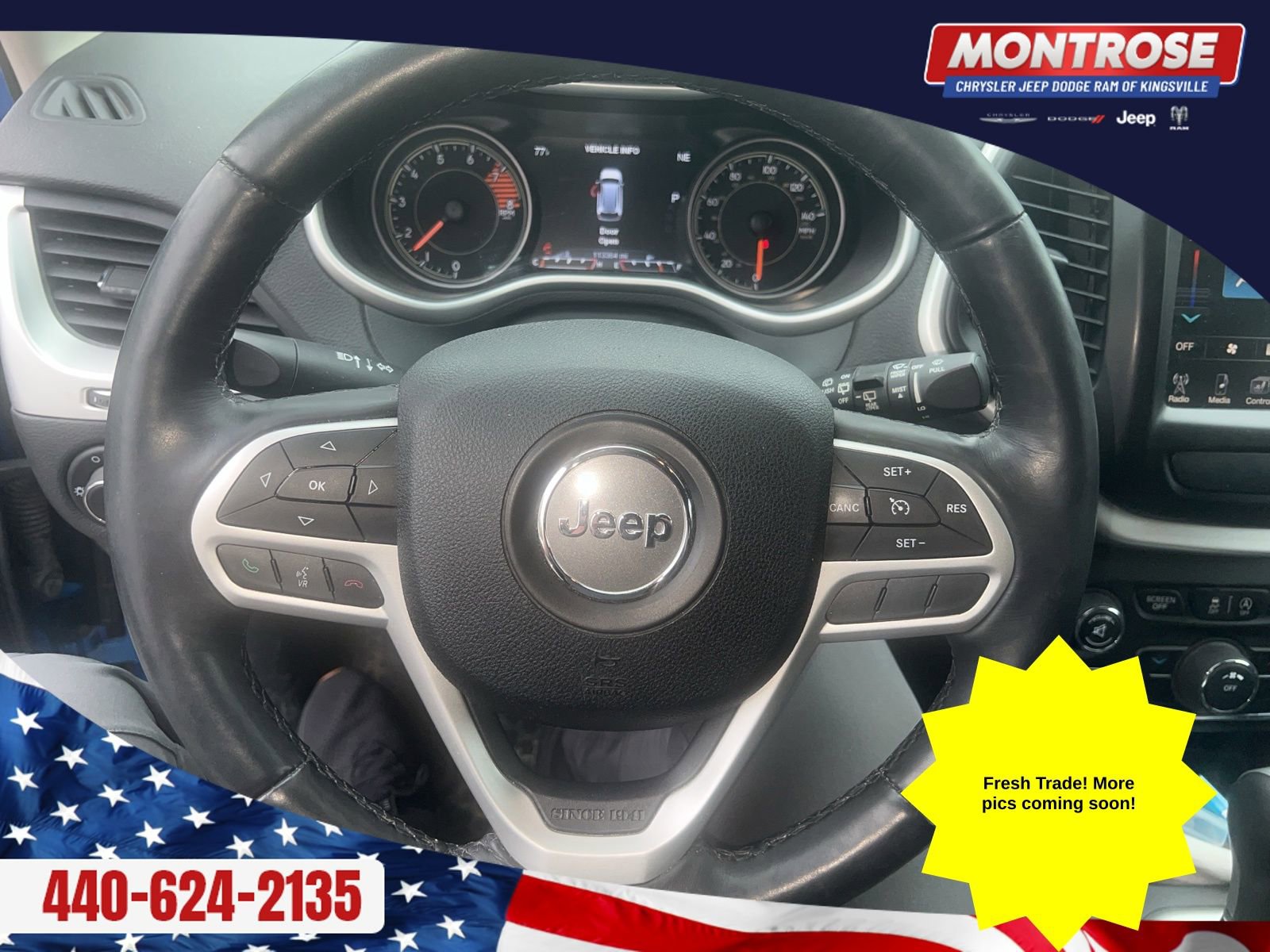 Used 2017 Jeep Cherokee Trailhawk w/ Cold Weather Group AWD/4WD image 8