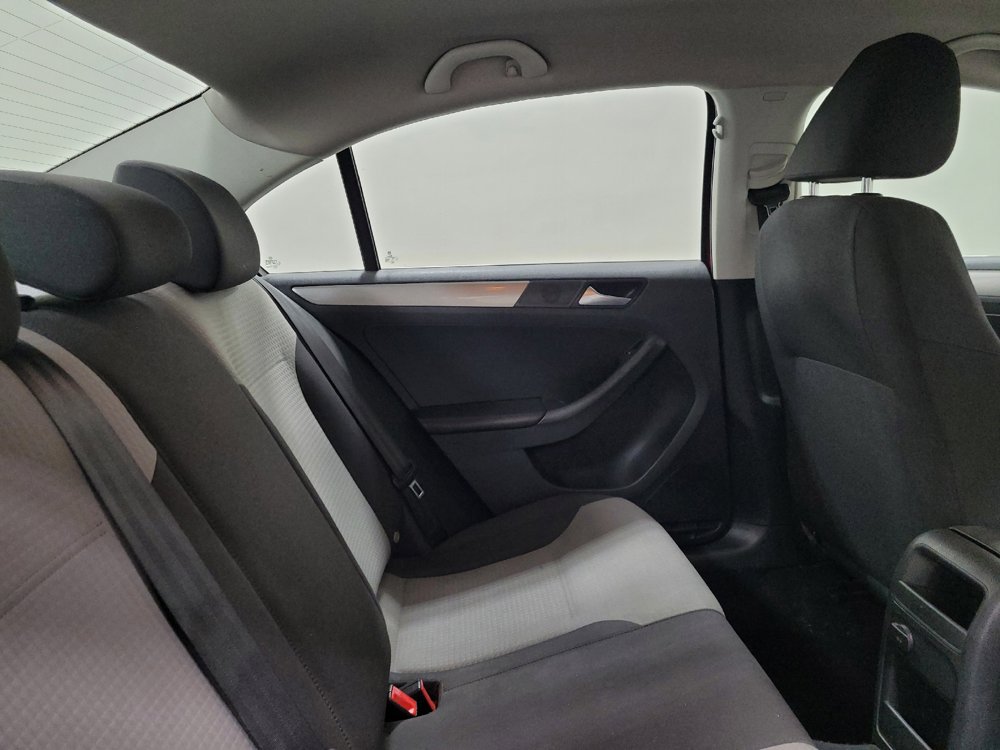 Used 2017 Volkswagen Jetta S FWD image 19